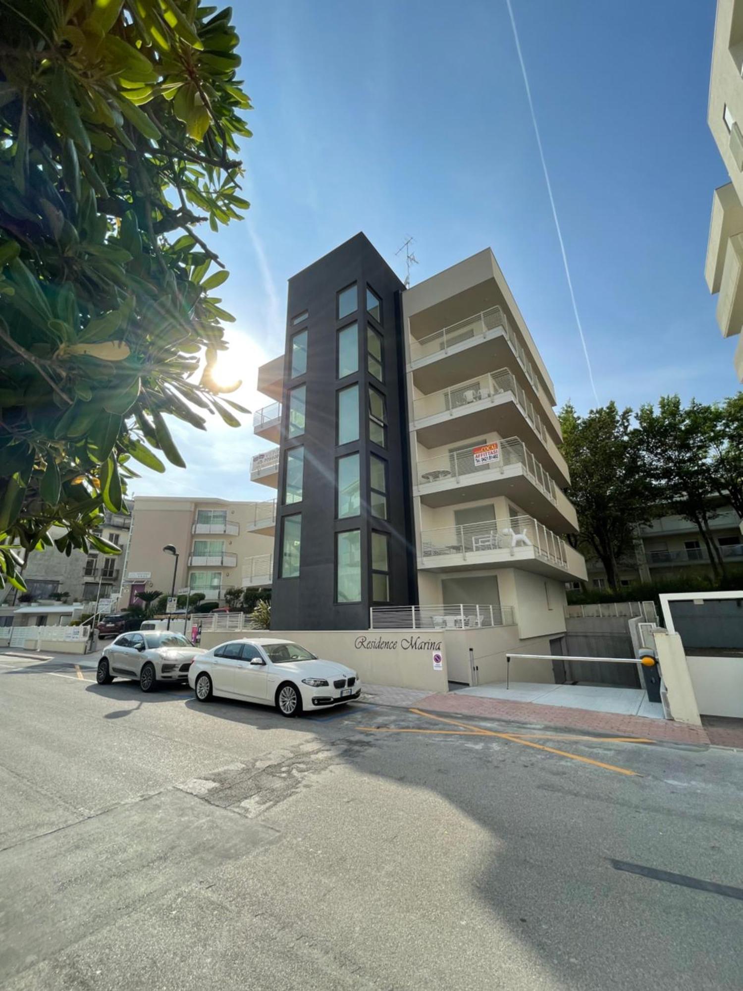 Marina Dream Beach Apartments With Sea View Terrace - Agenzia Cocal كاوْرلي المظهر الخارجي الصورة